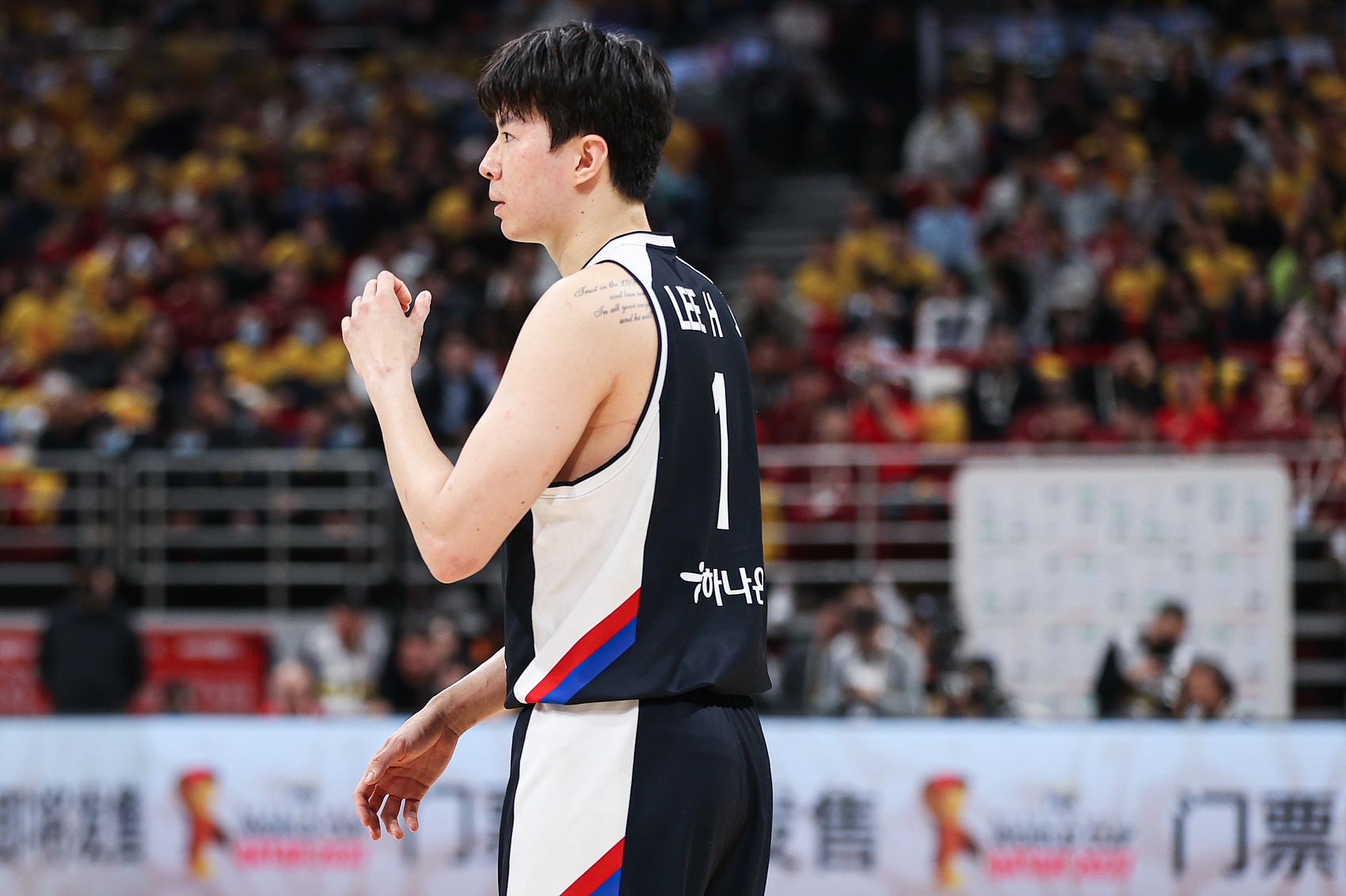 静候中日胜者！韩国大胜伊朗杀进决赛 李贤重26+14 伊朗三分23中2